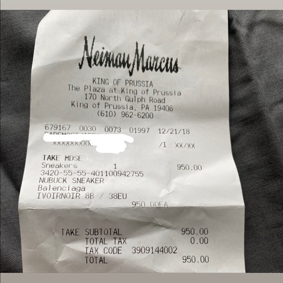 100% Authentic Balenciaga Triple S Sneaker - Picture 8 of 8